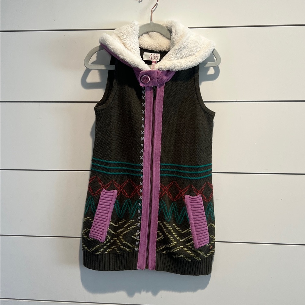 Matilda Jane Vest size 8 with knit southwestern tribal design and Sherpa collar